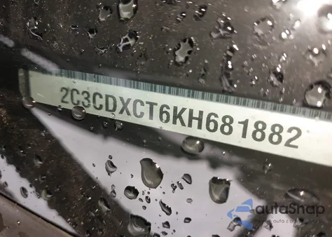 2019 Dodge Charger R/T Rwd z USA, uszkodzony, nr VIN 2C3CDXCT6KH681882